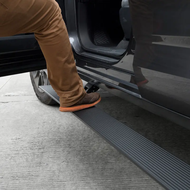 Go Rhino E1 Electric Running Boards For 2019–2023 Chevy Silverado Standard Cab (2-Door) – Textured Black Finish 1