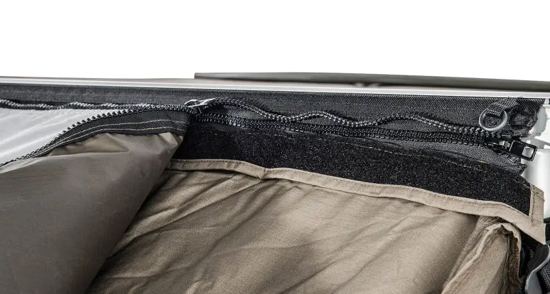 Rhino-Rack Sunseeker Double-Zipper Roof Top Tent – 2.5-Meter Expandable Shelter With Integrated Weatherproofing 1